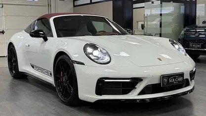 Usata Porsche 992 480 CV (353 kW) 2024 Cabrio