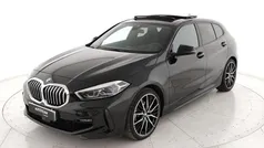 Nero metallizato Usata 2024 BMW 118 M Sport Due volumi | 33.900 € (Buon prezzo)