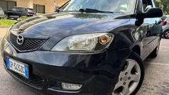 Nero Usata 2005 Mazda 2 Due volumi | 990 €