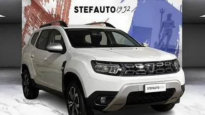 Usata Dacia Duster Comfort 101 CV (74 kW) 2021 Bianco SUV