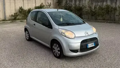 Usata Citroën C1 68 CV (50 kW) 2010 Grigio Utilitaria