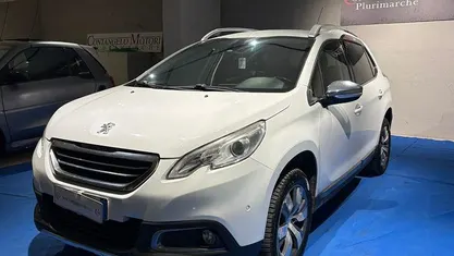 Usata Peugeot 2008 Allure 92 CV (67 kW) 2015 SUV