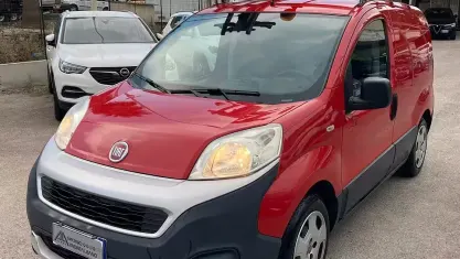 Usata Fiat Fiorino 95 CV (69 kW) 2017 Rosso Monovolume