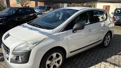 Usata Peugeot 3008 Active 112 CV (82 kW) 2011 Bianco Station wagon