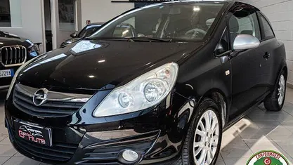 Usata Opel Corsa Club 80 CV (58 kW) 2009 Nero Utilitaria