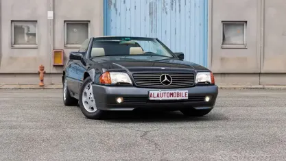 Usata Mercedes SL300 231 CV (169 kW) 1991 Nero Cabrio
