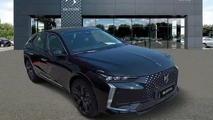 Usata 2025 DS Automobiles DS4 Tre volumi | 33.300 € (Buon prezzo)