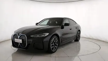 Usata BMW i4 M Sport 210 kW (286 CV) 2023 Nero Berlina