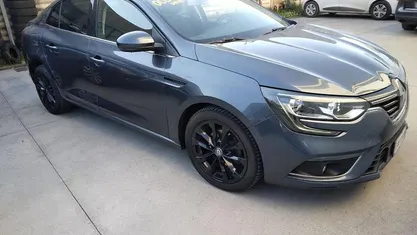 Usata Renault Mégane IV 110 CV (80 kW) 2018 Blu Coupé