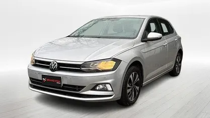Usata VW Polo Style 95 CV (69 kW) 2021 Argento Berlina