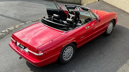 Usata Alfa Romeo Spider 122 CV (89 kW) 1990 Rosso Cabrio