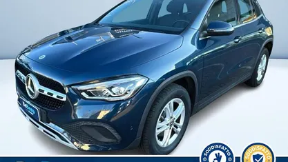 Begagnad Mercedes GLA180 116 HK (85 kW) 2023 Blå SUV