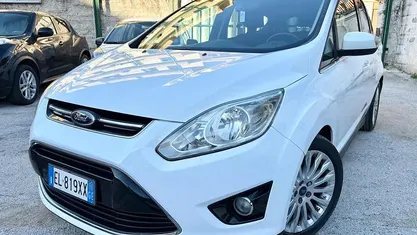 Usata 2012 Ford C-MAX Titanium Monovolume | 4250 € (Ottimo prezzo)