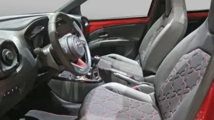 Usata Toyota Aygo X Active 72 CV (52 kW) 2023 Bianco SUV