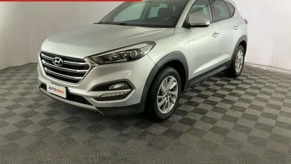 Second-hand Hyundai Tucson Comfort 116 CP (85 kW) 2016 Argintiu SUV