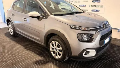 Usata Citroën C3 PureTech 83 CV (61 kW) 2023 Grigio metallizzato Utilitaria