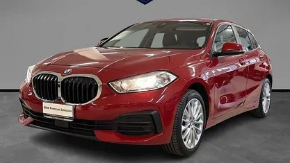 Usata BMW 116 Advantage 116 CV (85 kW) 2022 Rosso Utilitaria