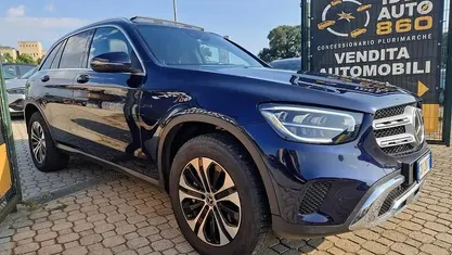 Usata Mercedes GLC300e 211 CV (155 kW) 2020 Blu/azzurro SUV