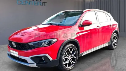 Rosso Usata 2022 Fiat Tipo Red Tre volumi | 14.700 € (Buon prezzo)