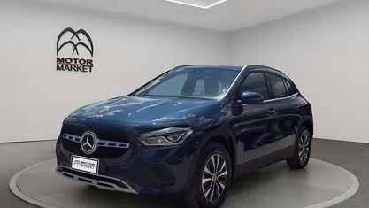 Blue denim Usata 2022 Mercedes GLA250 AMG SUV | 32.500 € (Ottimo prezzo)
