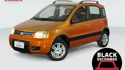 Arancione Usata 2009 Fiat Panda Dynamic Tre volumi | 2900 € (Buon prezzo)