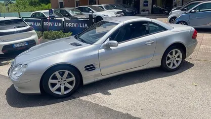 Usata Mercedes SL500 Chrome 244 CV (179 kW) 2006 Argento Cabrio