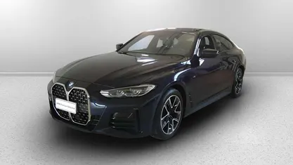 Tanzanite blue metallic Usata 2022 BMW 420 M Sport Tre volumi | 38.000 € (Buon prezzo)