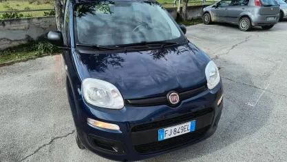 Usata Fiat Panda Easy 95 CV (69 kW) 2017 Blu Utilitaria
