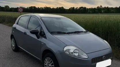 Usata Fiat Grande Punto Dynamic 65 CV (47 kW) 2008 Grigio Utilitaria
