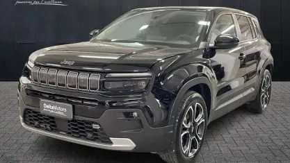 Usata Jeep Avenger Summit 101 CV (74 kW) 2023 Nero metallizzato SUV