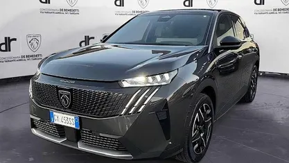 Grigio Usata 2025 Peugeot 3008 GT SUV | 33.900 €