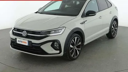 Usata VW Taigo R-line 110 CV (80 kW) 2023 Beige SUV