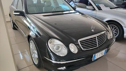 Usata Mercedes E320 Avantgarde 204 CV (150 kW) 2003 Berlina