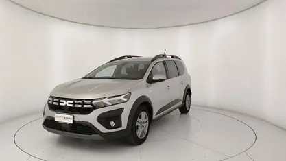Usata 2022 Dacia Jogger Expression Monovolume | 14.500 € (Buon prezzo)