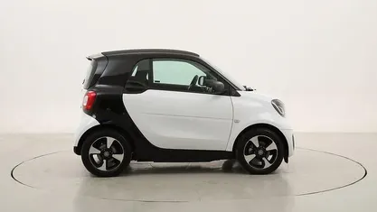 Usata Smart ForTwo Coupé Passion 41 kW (56 CV) 2021 Utilitaria