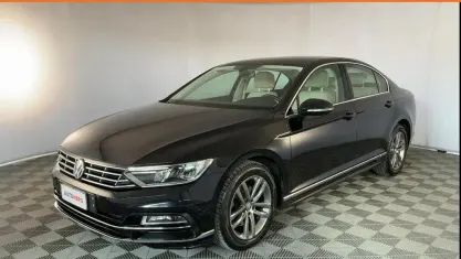 Usata VW Passat Business 150 CV (110 kW) 2018 Berlina