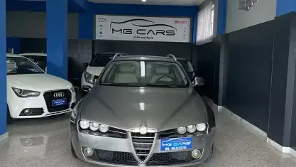 Usata Alfa Romeo 159 120 CV (88 kW) 2008 Grigio Station wagon