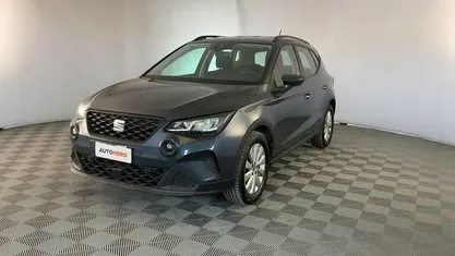 Usata Seat Arona Style 95 CV (69 kW) 2023 Grigio SUV