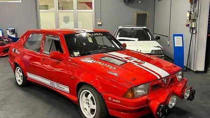 Usata Alfa Romeo 75 154 CV (113 kW) 1988 Berlina