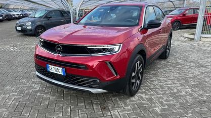Usata Opel Mokka Elegance 136 CV (100 kW) 2023 Rosso SUV