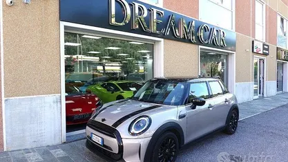 Usata Mini Cooper 136 CV (100 kW) 2021 Grigio metallizzato Utilitaria