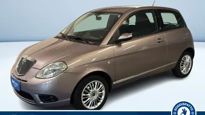 Occasion Lancia Ypsilon 60 PK (44 kW) 2009 Grijs Hatchback
