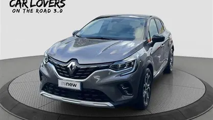 Usata Renault Captur Techno 143 CV (105 kW) 2023 Grigio scuro SUV