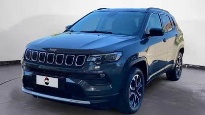 Grigio Usata 2024 Jeep Compass Limited SUV | 35.400 €