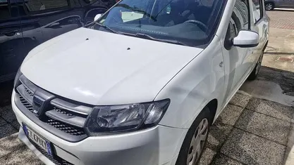 Usata Dacia Sandero 75 CV (55 kW) 2015 Berlina