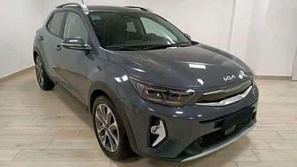 Usata Kia Stonic Style 101 CV (74 kW) 2023 SUV