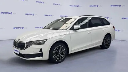 Usata Skoda Octavia Executive 150 CV (110 kW) 2025 Grigio scuro Station wagon