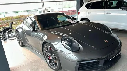 Usata 2021 Porsche 911 Carrera S Sport Coupé | 114.900 € (Buon prezzo)