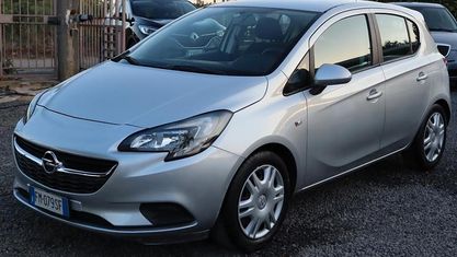 Usata Opel Corsa Innovation 69 CV (50 kW) 2017 Argento Coupé