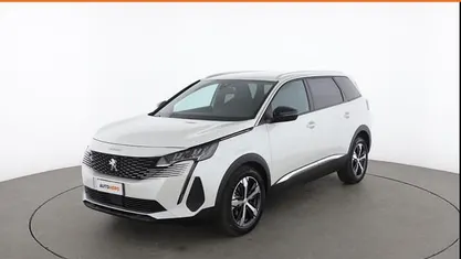 Usata Peugeot 5008 Allure 131 CV (96 kW) 2024 Bianco SUV